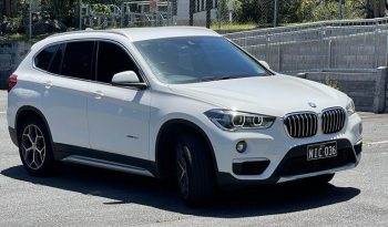 
									BMW X1 full								